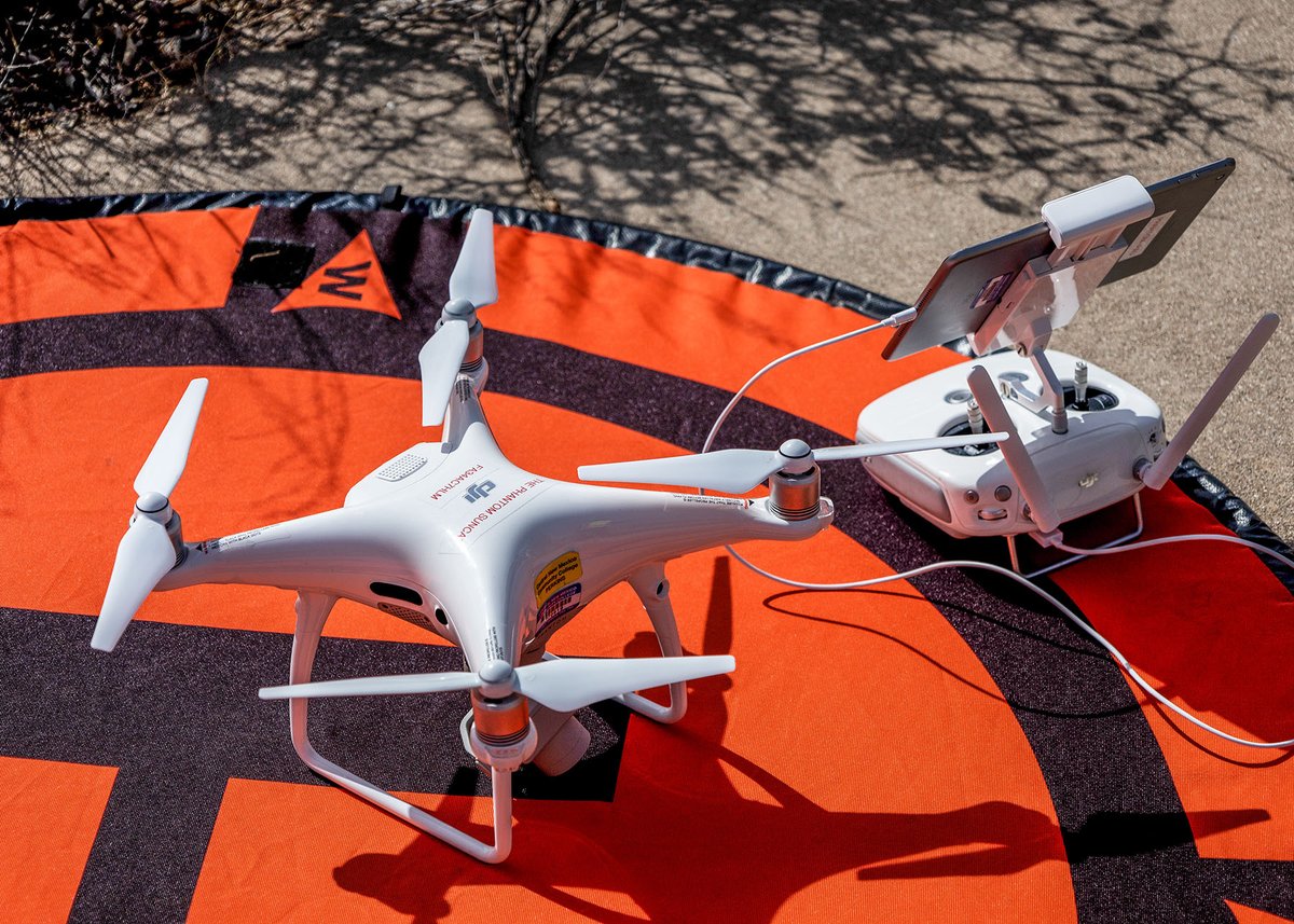 cnmats's tweet photo. Join us today at 12:30 MST for a Design Cluster Program Showcase. Discover our Construction Management, Architectural/Engineering Drafting Technology, Pre-Architecture, GIS, UAS (Drones), or Surveying Technology programs! Register now for access: https://t.co/2TZrfU5TWn https://t.co/oZdexx79jL