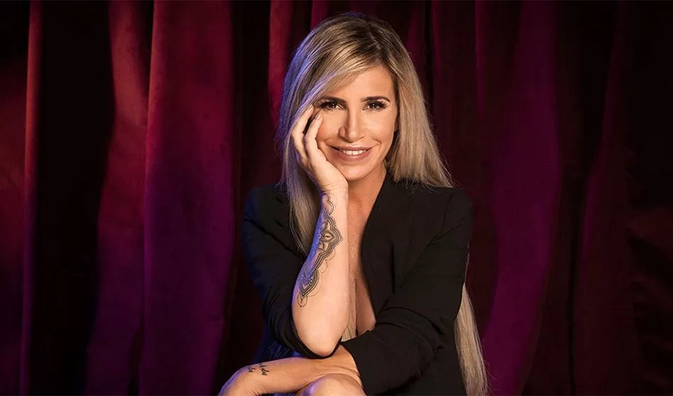 notaalpieok's tweet photo. #Género

🎭 @Flor_de_P recibe apoyo de varios colectivos, actores y politiques

🗣️ Una ola de #repudios hacia el #diputado Fernando Iglesias tras sus #comentariosmachistas sobre la actriz en televisión y Twitter.

🟠🟢 Lee la nota completa en 📲 https://t.co/1WZPIF7JbX https://t.co/HwQLoH16Sp