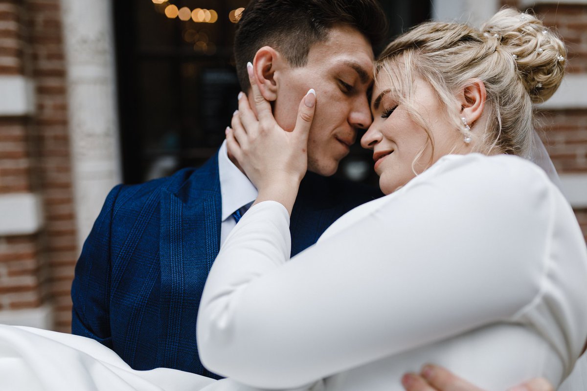 MoscowWedding's tweet photo. Напоминаю дру��ья. Всё ещё свободна освободившаяся дата 07.08.2021г. Эту дату отдаю с 30% скидкой. Скидка составит на свадебную фотосъёмку от 6000 до 12000р. в зависимости от свадебного пакета.
Звоните/пишите +7(980)3000033
#свадьба #свадьбавмоскве… https://t.co/bq0i5y87yX https://t.co/EaZFPURcfA