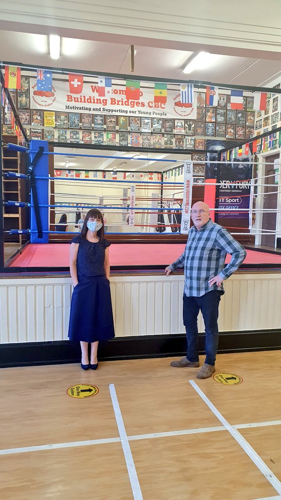 NicholaMallon's tweet photo. Called into Macrory on Duncairn Gardens today following their official opening day to meet The Bridge team & learn more about their work with young people in North Belfast. #174Trust https://t.co/iWLVwlO6fX