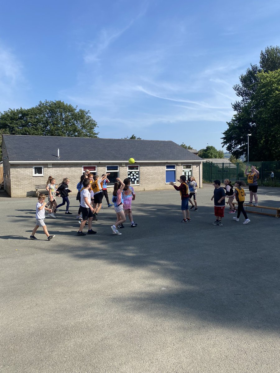 Another fantastic <a href="/foodandfunwales/">Food and Fun Wales</a> day for us! We started the day with a game of dodge ball with <a href="/SportPowys/">Sport Powys</a> Gemma before creating some fantastic art with different fruits and vegetables! #foodandfun