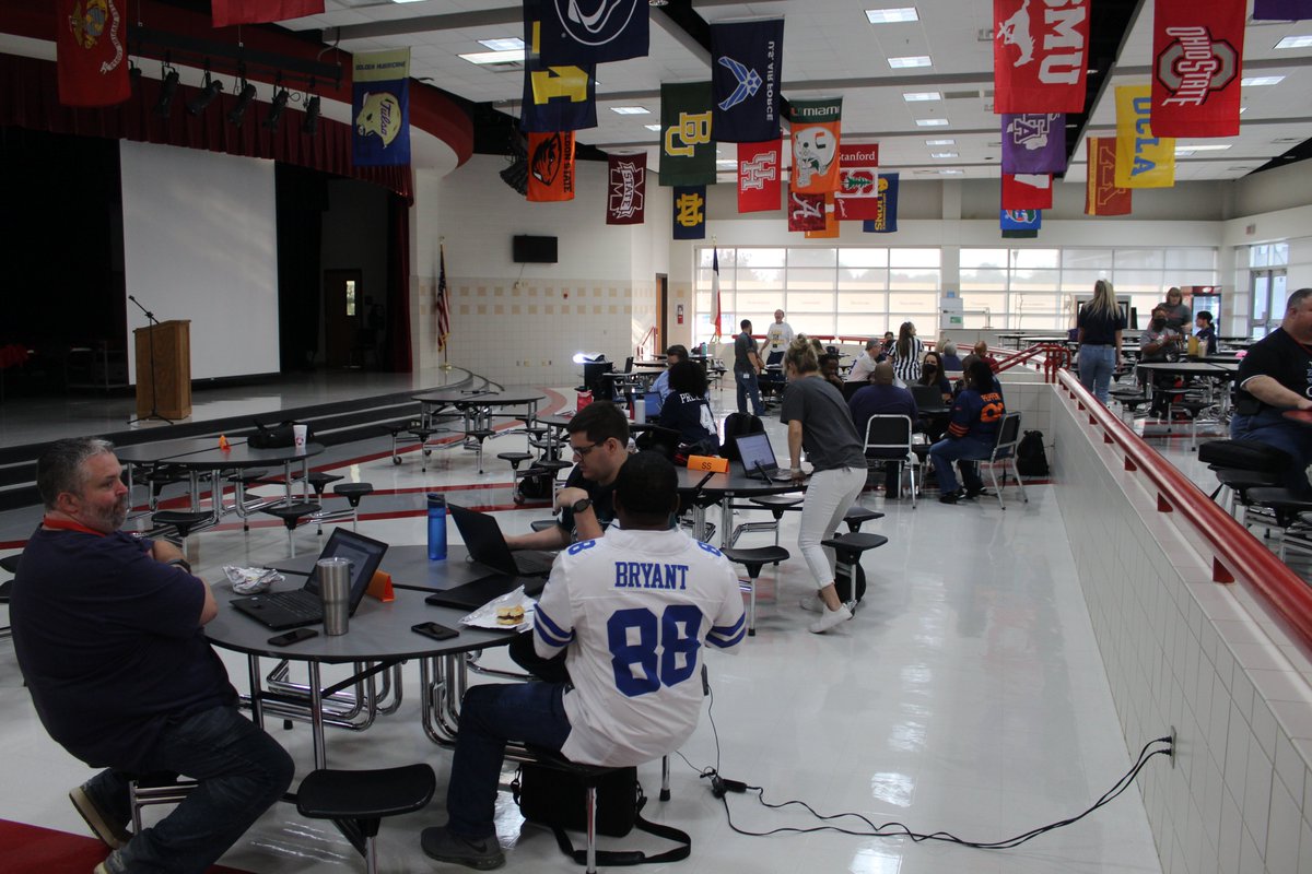 Herman Furlough Middle School tweet media
