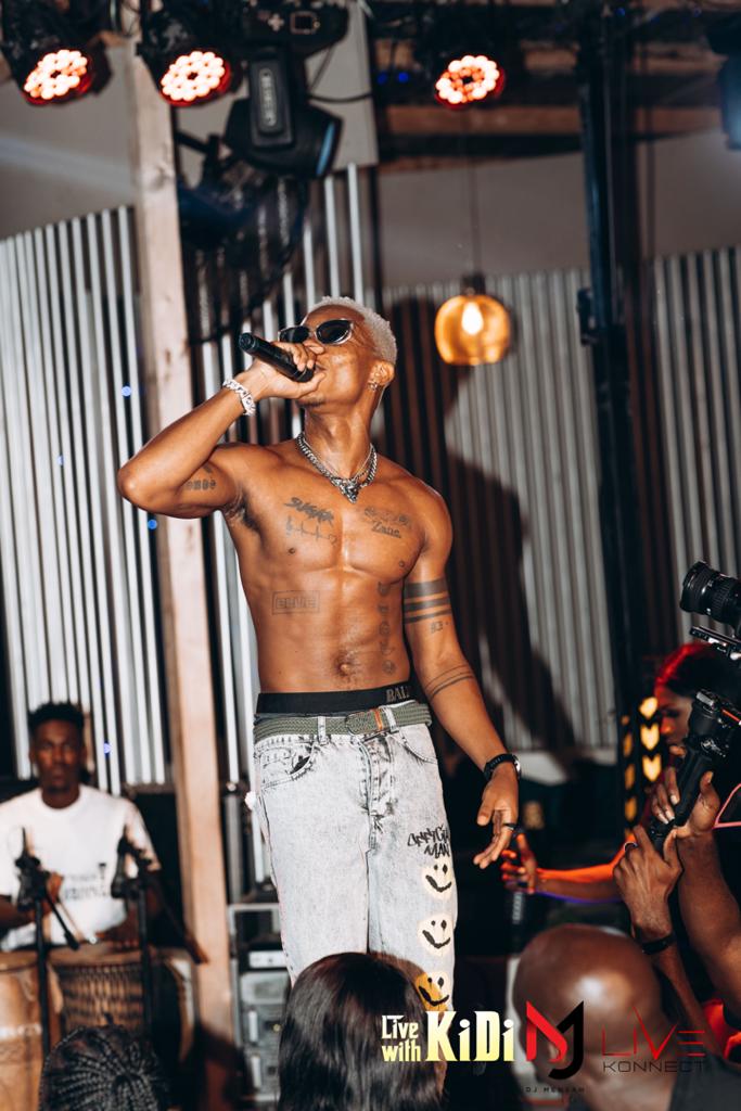 KiDiMusic's tweet photo. A week ago #LiveWithKiDi was litt π₯π₯π₯ https://t.co/he4OISA0ll
