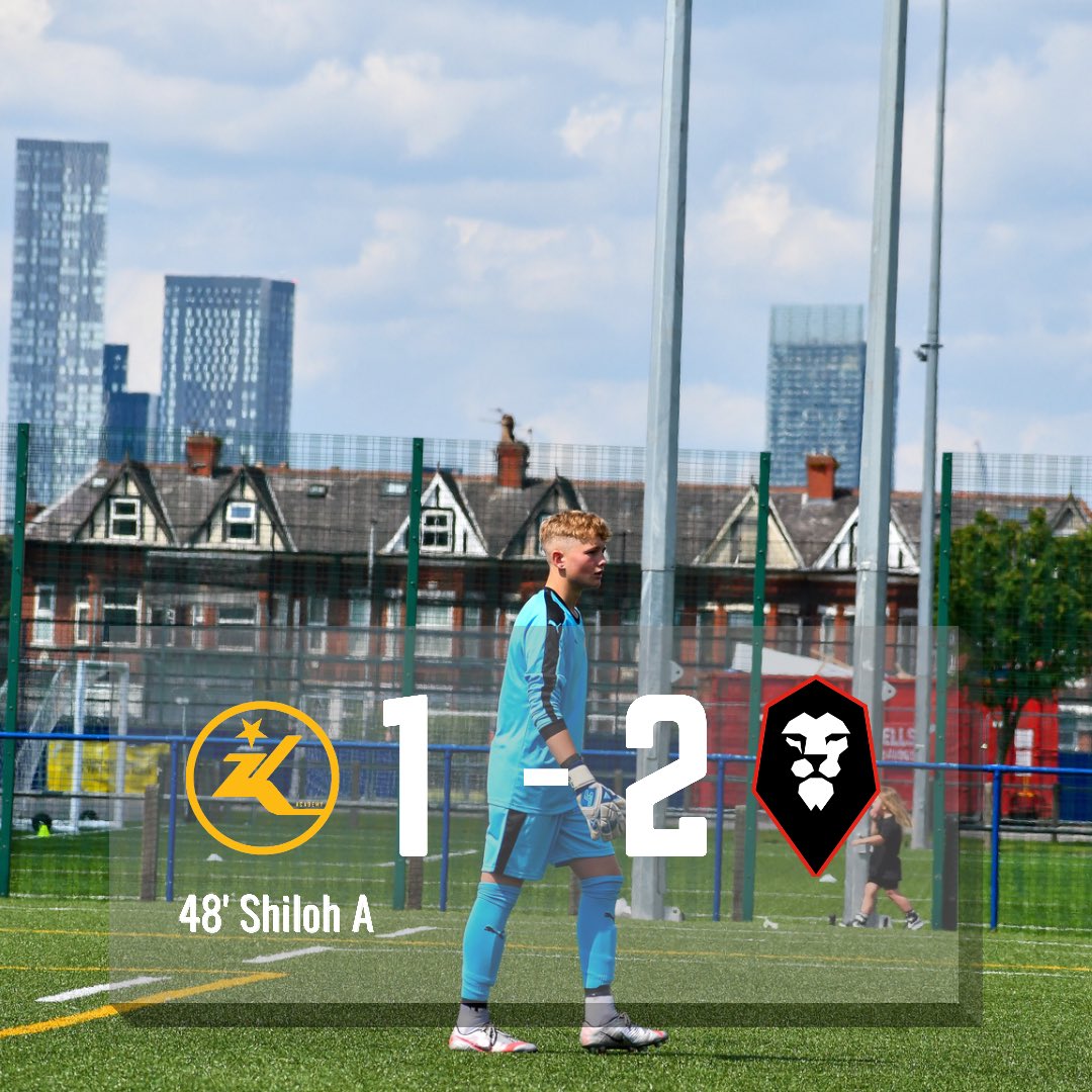Kinetic_Academy's tweet photo. Two tough but good tests to start this Project United tour in Manchester. Our first year U17s narrowly lost 2-1 to Salford City U18s with their winner coming in the last minute of the game! https://t.co/o1nehpYpy0 #KineticAcademy #KineticFoundation #ProjectUnited #Football https://t.co/TJcvi7Px10