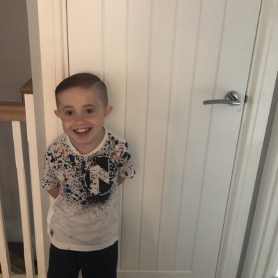 action4harry's tweet photo. #NewProfilePic https://t.co/YC9aKEQe23
