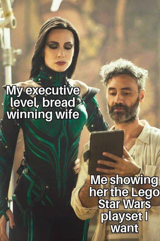 devon sawa tweet media