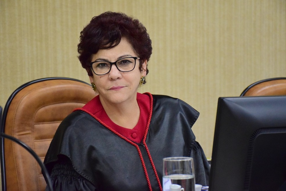 g1ap's tweet photo. CNJ decide que desembargadora Sueli Pini responderá processo disciplinar por críticas às medidas da pandemia e apoio a tratamento ineficaz contra a Covid. Leia no #G1AP: https://t.co/XlIv00TCYg https://t.co/tWNRZrhVBq