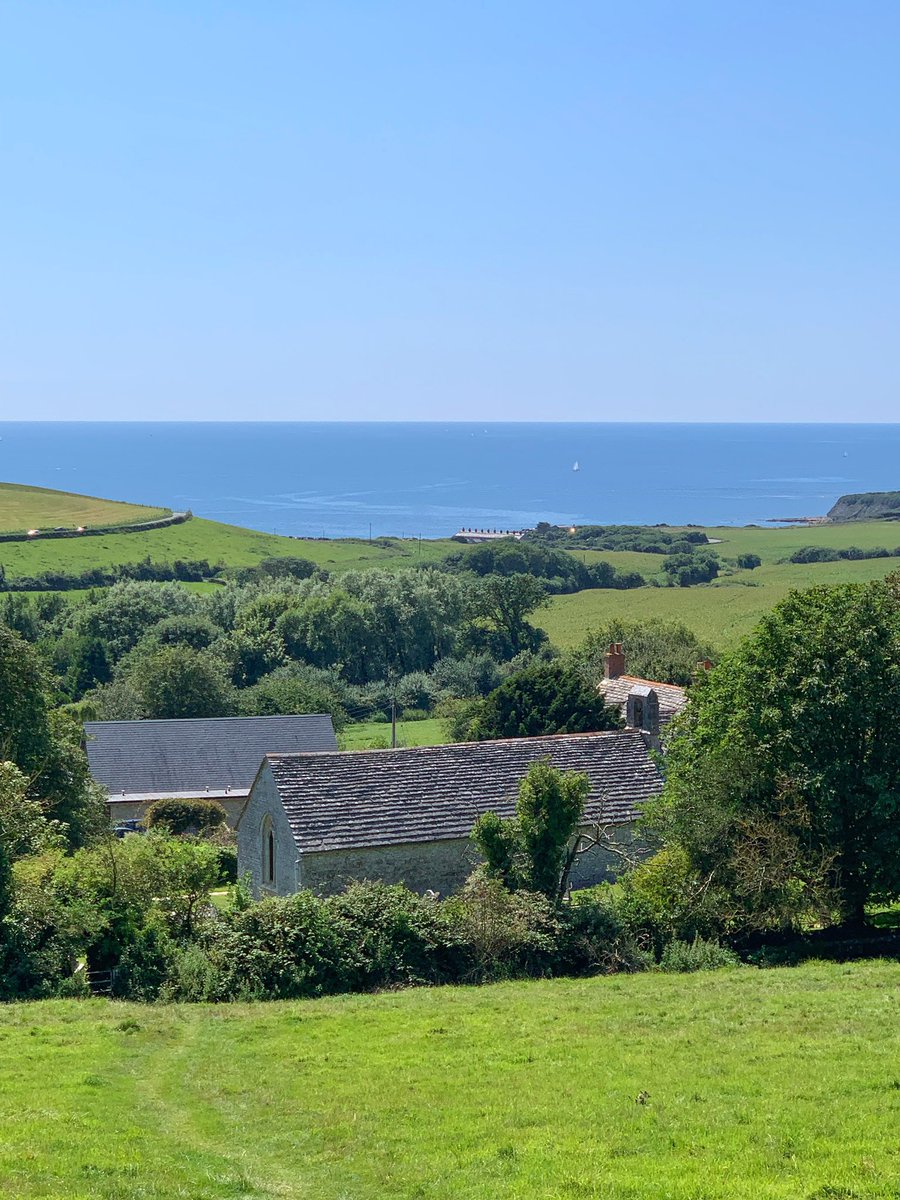 annahamiltonart's tweet image. Glorious day at work today! ☀️

#kimmeridge #Dorset