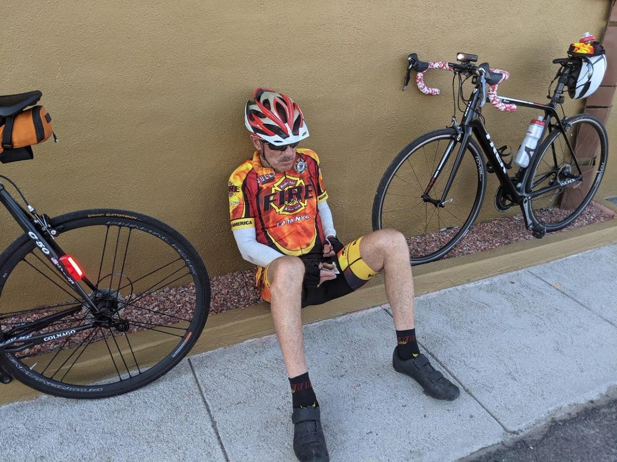 FireVeloNation's tweet photo. 2021 Ride For America - Day 4 Heading to Wickenburg, AZ  Rest, water, food break  https://t.co/FO7cKMaYK3
15 firefighters bicycling from LA to NY 40 days on the road supporting firefighter cancer awareness, firefighter mental health and severely wounded veterans. https://t.co/nsWWVTm0Cj