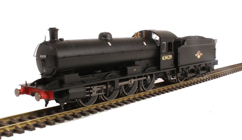 adipullenLNER's tweet photo. #justsomefun 
Which is better in model or real life or both
#hornby raven q6 or #bachmann lnwr G2a? https://t.co/z5be0XLYJm