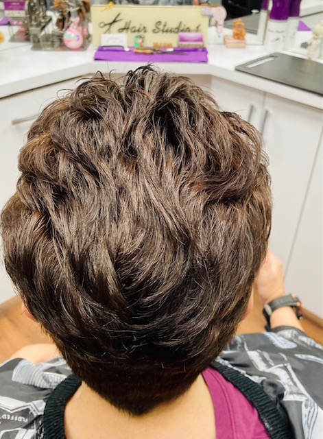 Hairstudio1mn's tweet photo. #WhatAColorChange 🥰
#LadyHairStyle
#ColorandCut ✂️
#PaulMitchellColor
#HairStudio1Oakville https://t.co/NuH07Eo9dG