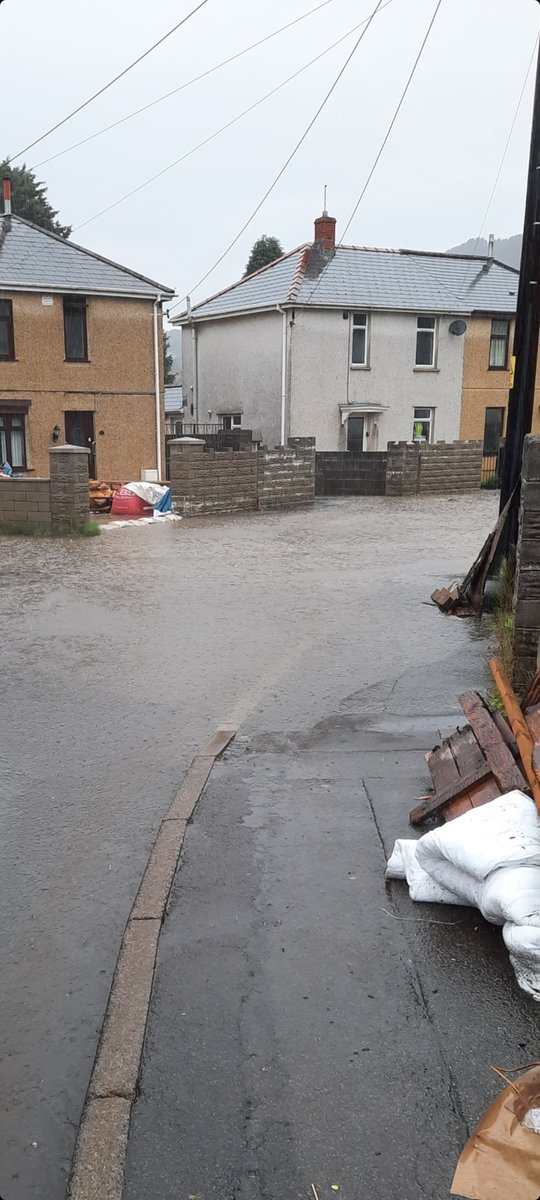 Donna_Protheroe's tweet photo. @annietrev @nancygtembo @COP26 @UKinMalawi I have a 7 year old whos suffering too! As well as a lot of other residents, seems you've missed #skewen completely and skipped the country, our suffering and misery is still ongoing, everytime it rains!! This was 2 days ago, 6 months after the flooding #justiceforskewen https://t.co/0GCwqSPSYf