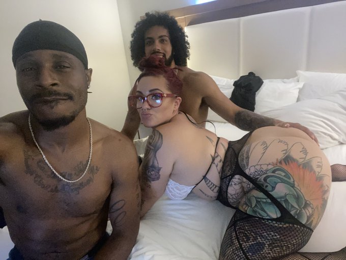 Someone tell @sevyanharden to stop biting his lip 😭 @JamesAngelXXX had his hands full 🥴  Our BBG camming<a class="tags" target="_blank" title="On Twitter" href="/?out=eyJ0eXAiOiJKV1QiLCJhbGciOiJIUzUxMiJ9.eyJpYXQiOjE3MTgyMzYyNzUsImlzcyI6InR3cG9ybnN0YXJzLmNvbSIsIm5iZiI6MTcxODIzNjI3NSwiZXhwIjoxNzQ5NzcyMjc1LCJyZWRpcmVjdF91cmwiOiJodHRwczovL3R3aXR0ZXIuY29tL3NldnlhbmhhcmRlbiJ9.lsF1idOI6KJVRghABU1NuFjrmm-GGvvyLgokPT43IChFaA-RkLm4q675O1PNen_qj_Z-FtXHIyDmG4mn7Y6Z6Q">@sevyanharden</a>