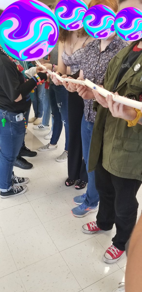 KV_EDUHeart's tweet photo. So glad I got to be a part of an amazing learning experience for our Freshman students! #teambuilding #APBootCamp https://t.co/z990PSUrbl