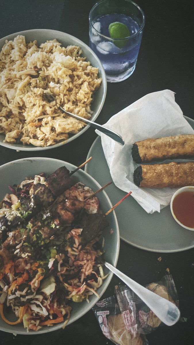 Sharon Cheung 🌿 (@sharonkcheung) on Twitter photo Looking for Friday eats? Check out <a href="/Angrydragonz/">Angry Dragonz</a> on Scott and Stirling in Hintonbourg. I'm obsessed with their Dragon Bowls!
#MyOttawa Looking for Friday eats? Check out <a href="/Angrydragonz/">Angry Dragonz</a> on Scott and Stirling in Hintonbourg. I'm obsessed with their Dragon Bowls!
#MyOttawa