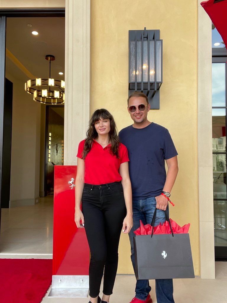 Thank you <a href="/Ferrari/">Ferrari</a> for inviting me experience the new #Ferrari #Roma at your beautiful event in Newport Beach.

Professional driver and fashion model Alyssa Bartashy was a lovely host 🏎