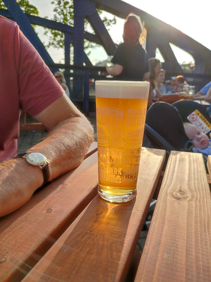 Lotty Earns tweet media