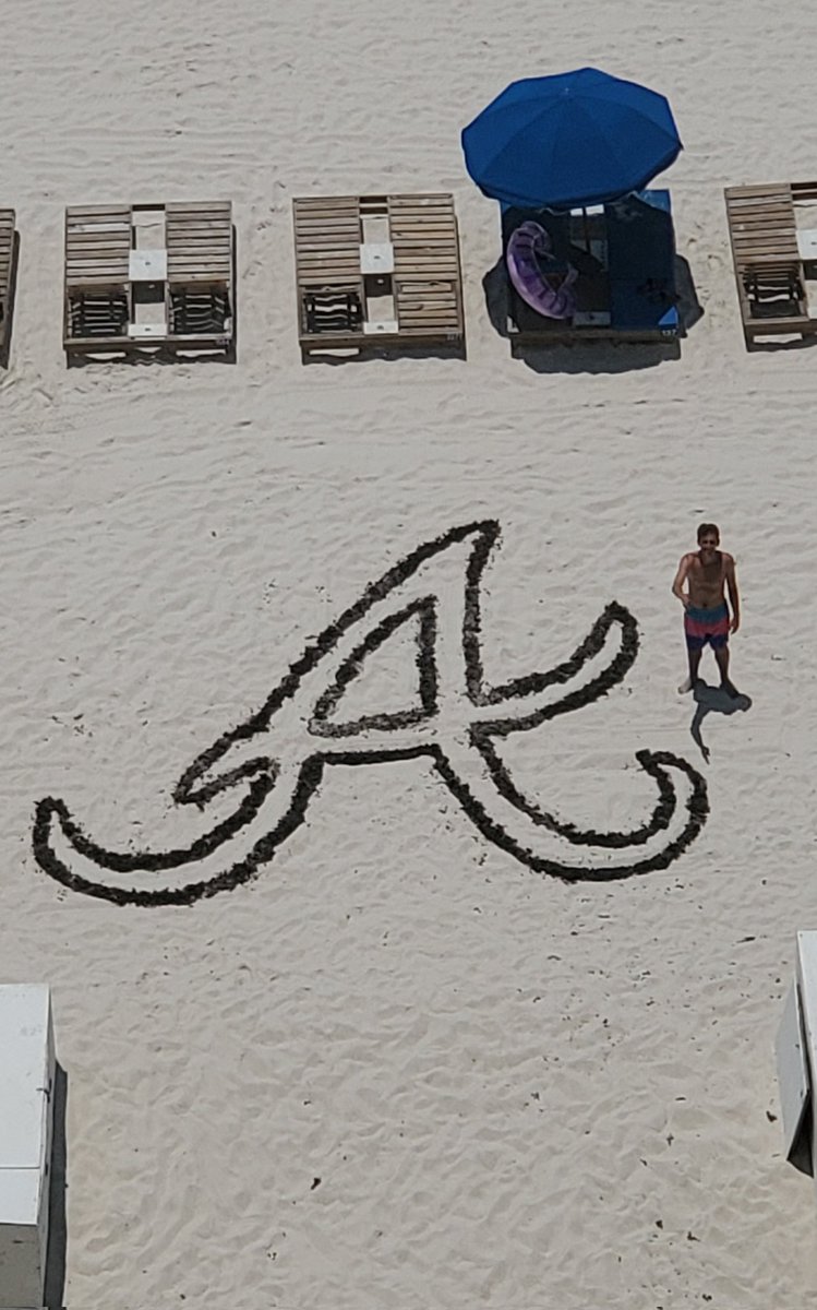 BrandonHinkson's tweet image. 2 hours and a lot of seaweed later...
Wishing the @Braves the best on their road series from PCB!