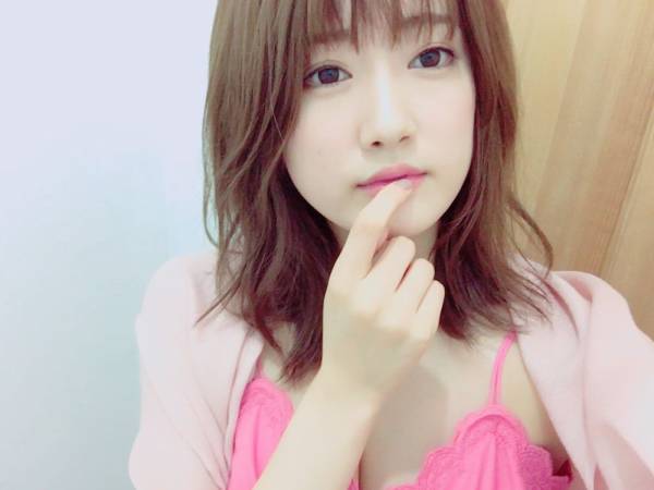 樋口日奈写真集