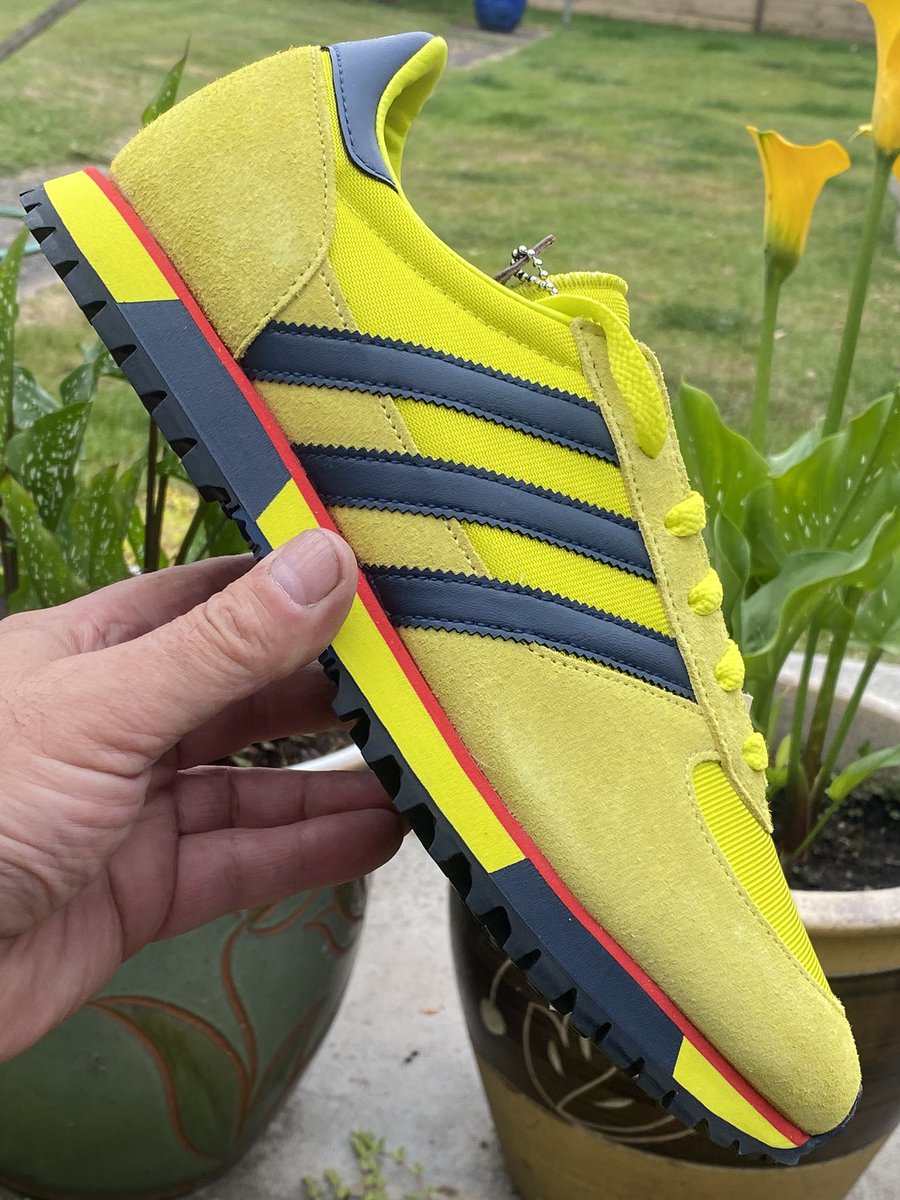 Not seen many of these about!🤷‍♂️

#adidasspzl #adidas #adidasoriginals #shareyourstripes