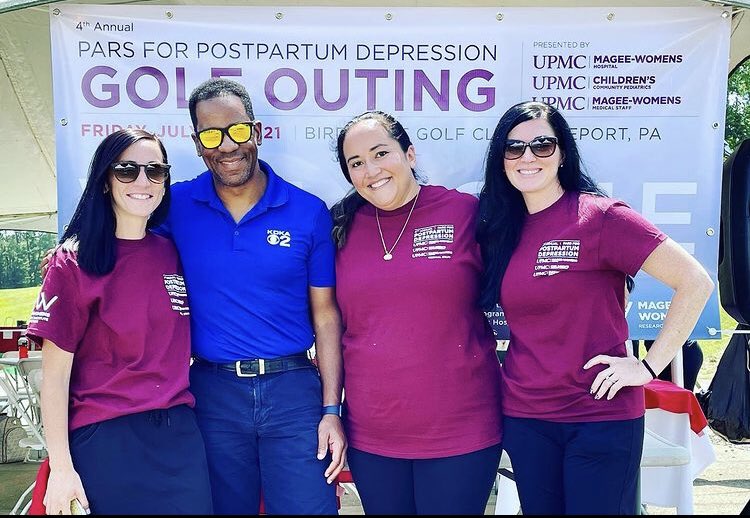 CHP_APP's tweet photo. CHP APPs working hard raising awareness for #postpartumdepression! 

S/O to Noona Vehovic, CRNP - PICU for organizing this amazing event, to Nicole Jativa, CRNP - Same Day Surgery and Tracey Presel, CRNP - Intestinal Care for volunteering and @RonSmileyWx for the support &amp;☀️ https://t.co/ROe5L2DsTI
