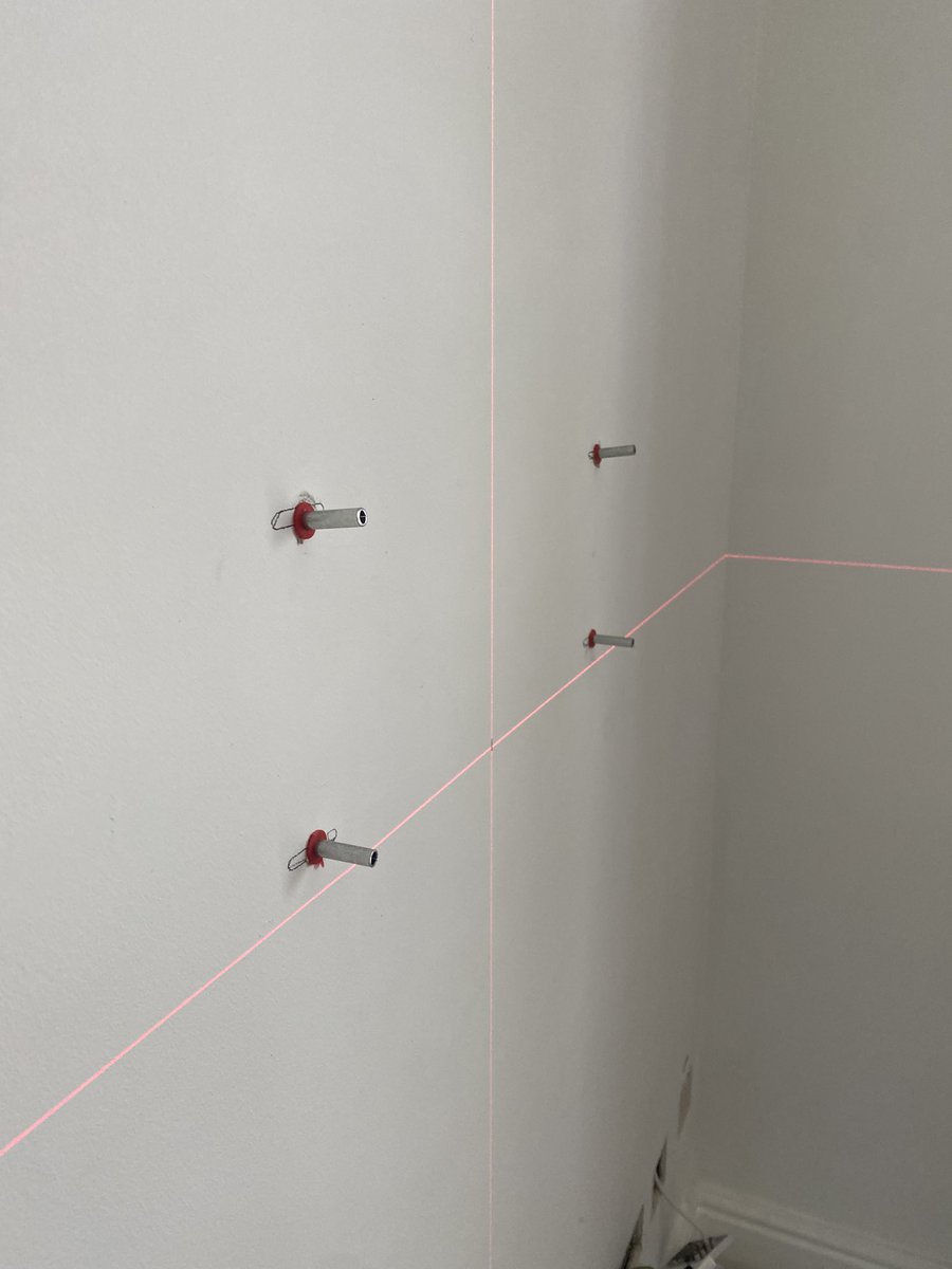 AscentAV's tweet image. A full concealed wall floating bracket TV wall mount on a dot and dab wall with @MetexOnline #Corefix anchors to finish the week