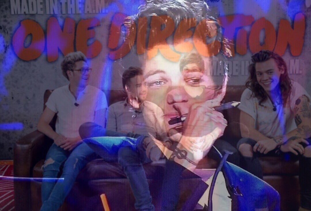 TheGucciStyle's tweet photo. Hoy es un día perfecto para escuchar canciones de One Direction y llorar

#11YearsOfOneDirection https://t.co/ZsRYYF4GGF