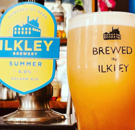 Ilkleybrewery's tweet photo. Sunshine. In. A. Glass. ๐๐บ
Head down your local for a pint of the good stuff this summer
#poweredbybeer #poweredbypints #caskale #realale #summerbeer #summerale #supportyourlocal #britishpubs @CAMRA_Official https://t.co/UlCJ9EoLJ4