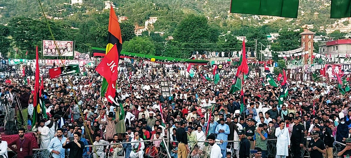 BBhuttoZardari's tweet photo. Muzaffarabad ka nishan, Teer! 🙏 https://t.co/aUj4JN9iHN