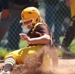 SoftballRio's tweet photo. Join me in welcoming one of our two new faces @peyton_young10! Peyton will bring a big stick and solid defense to our program! Excited to see what she does on and off the field! #togetherwestorm https://t.co/eAdYJBAh9T