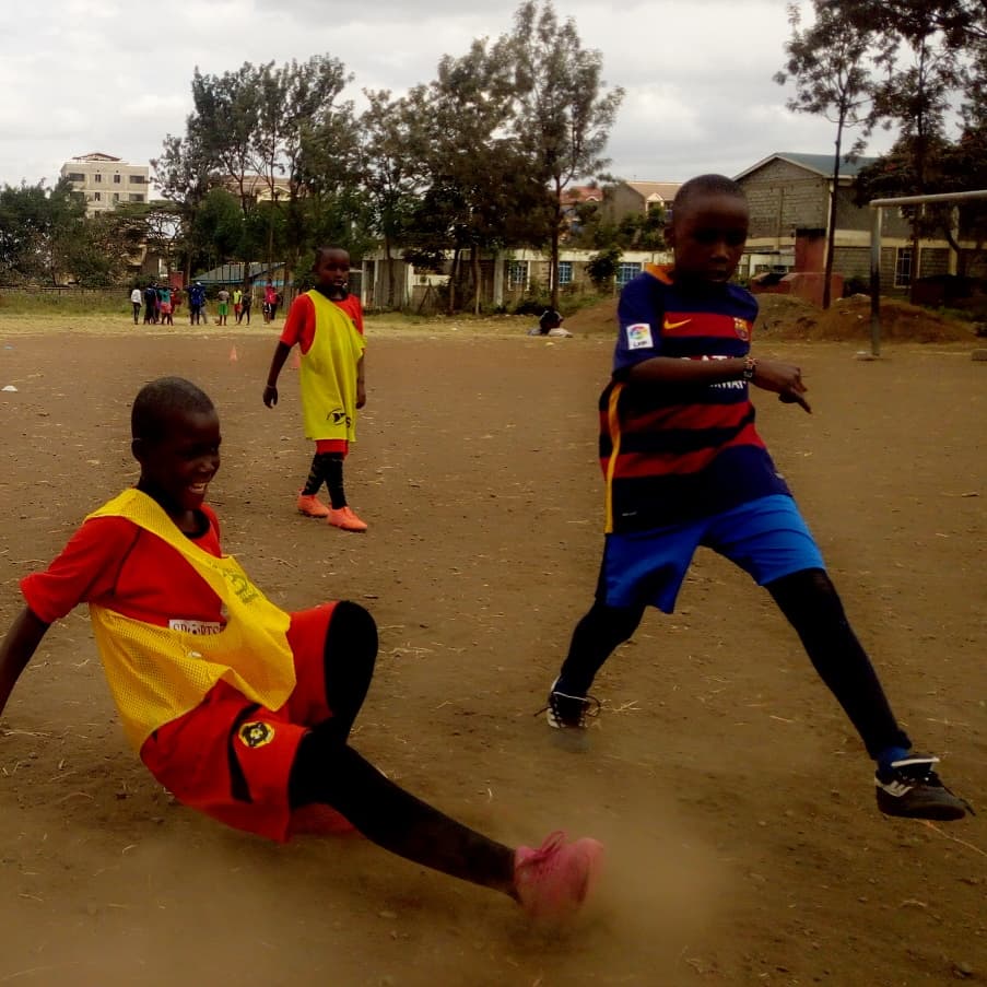 YoungUnitedFc1's tweet image. Final day of the week long holiday training program with coach @nyakundijt and coach @dexter_otieno 

The Juniors will play an #inter-titanstournament tomorrow from 11:00am.

#wearedevelopment