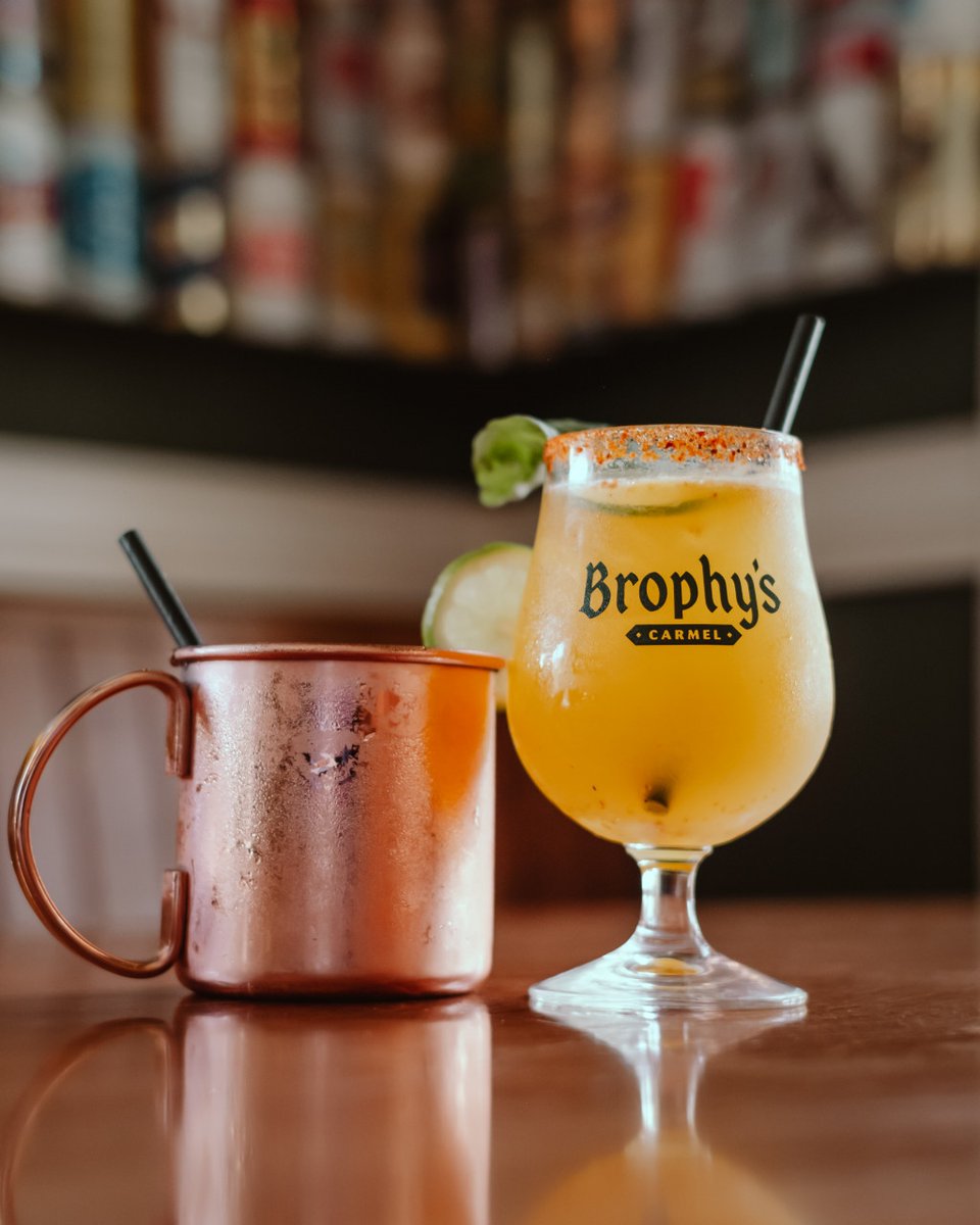 brophystavern's tweet photo. The perfect ensemble. 

@cindyycheeks #imbibegram #mixology #cocktails #cocktailhour #drinkstagram #cocktail #craftcocktails #liquorgram #drinkporn #libations #bar #cocktailphotography #thirsty https://t.co/gGEOIJbTiU