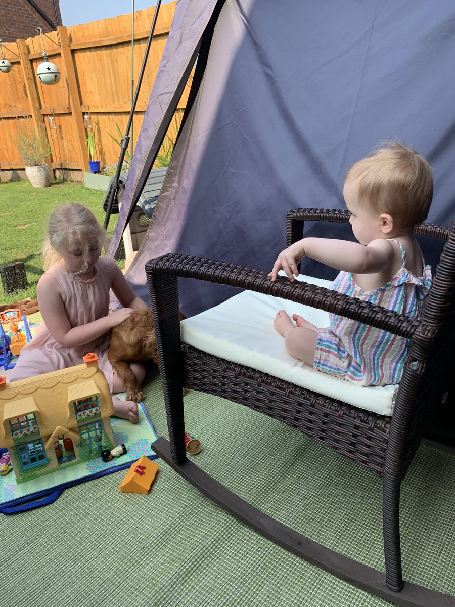 SRaddon's tweet photo. A day with my granddaughters ❤️❤️ #belleinthedoghouse😂 #sistersplaying #avaandbelleproudnanny ❤️❤️ https://t.co/88wpoZW17l