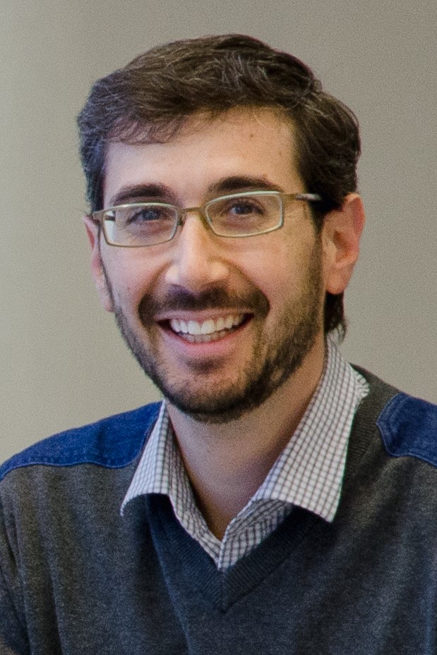 SickKidsNews's tweet photo. New #SKResearch published today in @NatureComms: Dr. Adam Shlien, Senior Scientist, SickKids, &amp; Dr. Rebecca Gladdy, surgeon-scientist, @SinaiHealth, have identified 3 subtypes of #leiomyosarcoma &amp; found evidence its origins begin years prior to diagnosis. https://t.co/LYT5PH1N3V https://t.co/TXzwyJcxZp