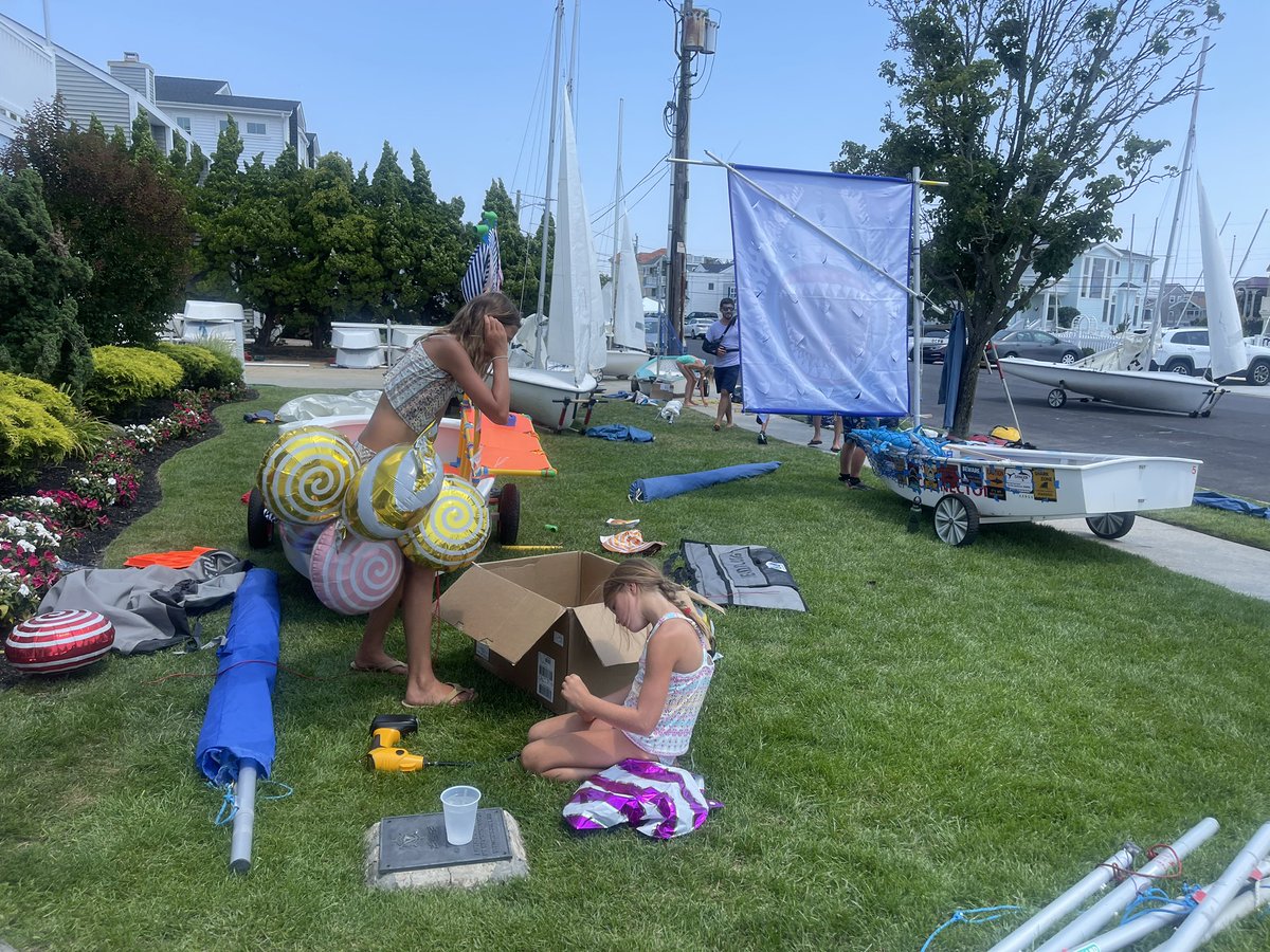 TrishHartman's tweet photo. 🚤 Night in Venice is BACK this weekend in OC, starting with the Junior event tonight! The kids have been working hard on their boats today. @6abc https://t.co/unLhaZ0m5d