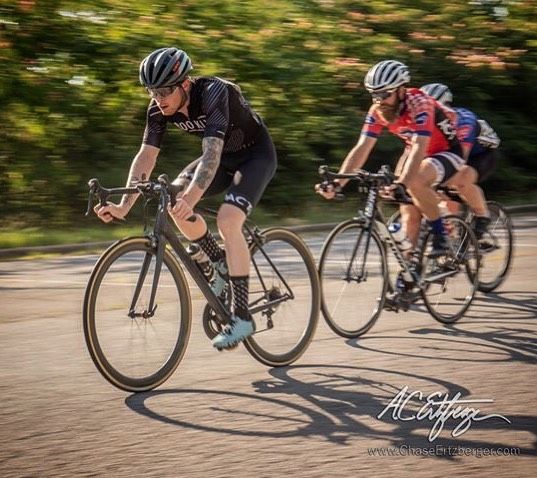 LittleRockCVB's tweet photo. With three months of back-to-back bike races, it's cycling season in #LittleRock. Check out these upcoming events or, even better, register to compete! https://t.co/bLv8C7lh4k
πΈ: @ChaseErtzberger #BigOnLittleRock #RideLR #BikeRace #Cycling https://t.co/ZhFDDzy7eO