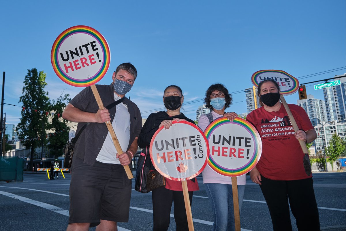 UniteHere40's tweet photo. PGH, you're no good. Sign that contract like you should!๐ฅ Highlights from yesterday's protest outside the fed govt's offices in Downtown Vancouver as Pacific Gateway hotel workers urge PM @JustinTrudeau to stop crossing their picket line
#BCUnequalWomen #NotTrueTrudeau #cdnpoli https://t.co/SDI2PEP6Nq