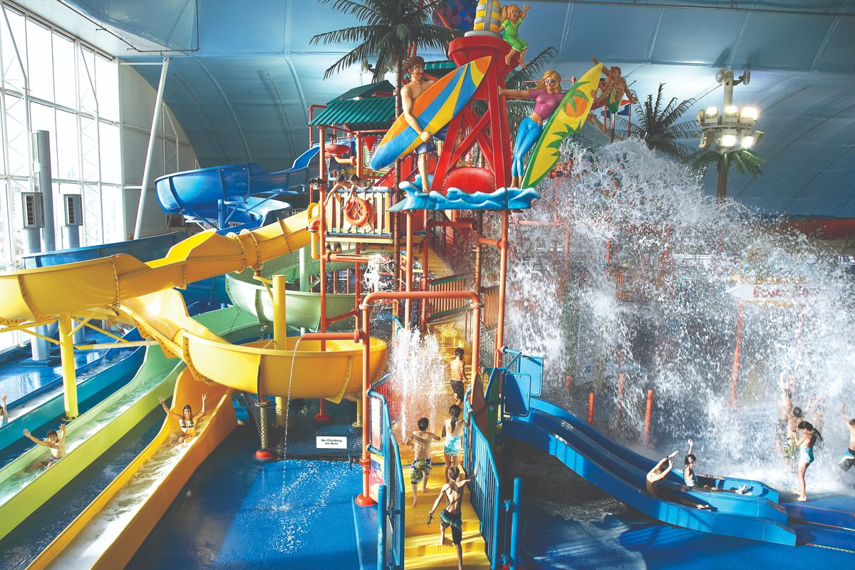 Back with a splash 💦 
We hope everyone has a great weekend and we are excited to welcome everyone back!
—
#fallsviewindoorwaterpark #waterpark #niagarafalls #fallsavenue #cliftonhill #ontario #canada #familyfun fallsviewwaterpark.com/waterpark-pack…