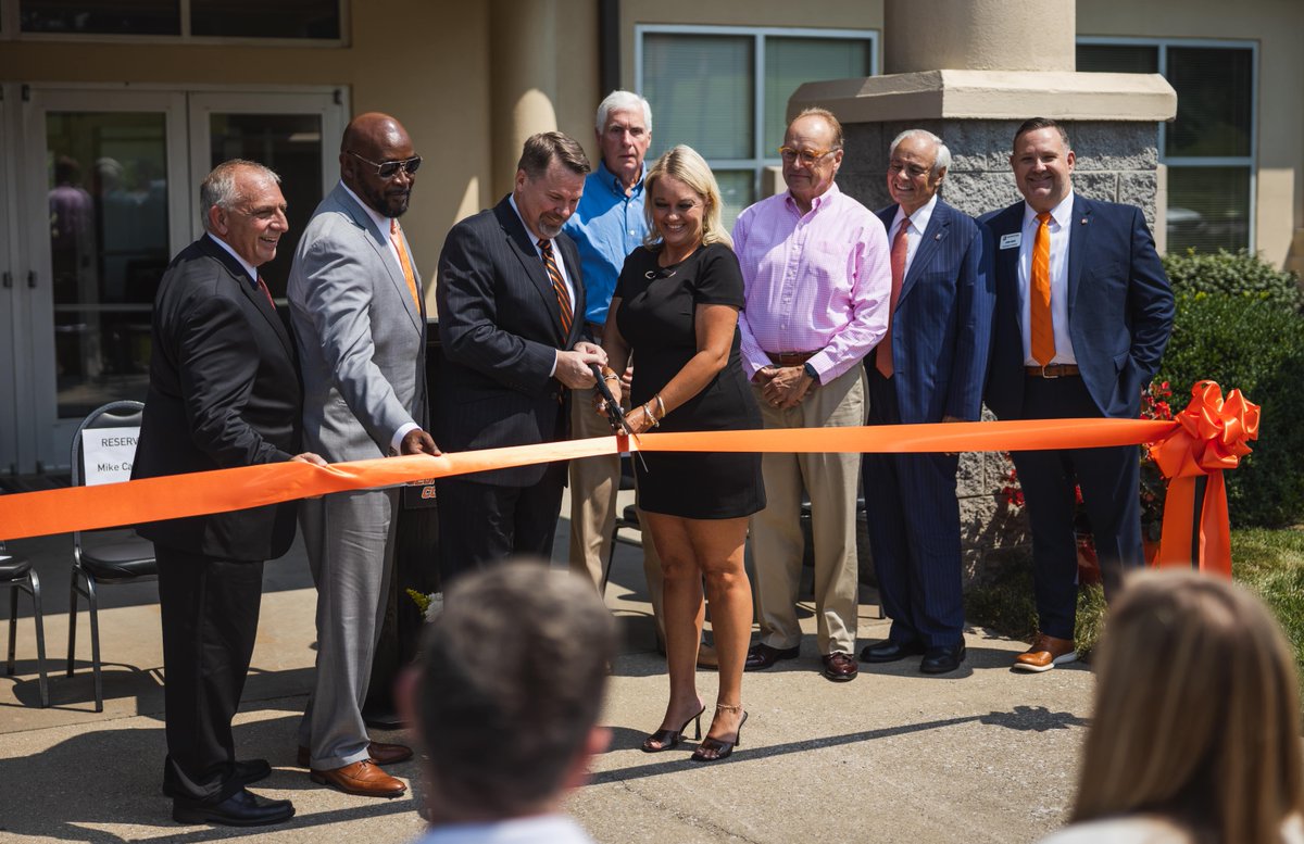 GtownCollege's tweet photo. It was such a joy today to cut the ribbon on the James A. and Martha R. Brown Conference Center. A special thank you to the James A. and Martha R. Brown Charitable Foundation, who, through their generosity, have impacted countless current and future students. https://t.co/ue8aNiPkaW