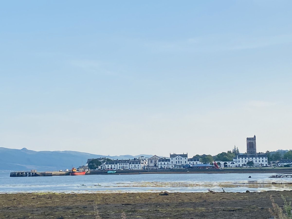 allisonl's tweet photo. Glorious #Inveraray #Argyll #Scotland https://t.co/RCzeMHMk1G