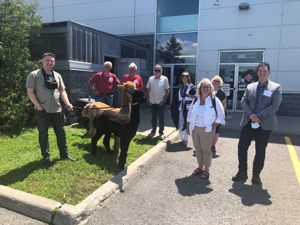 TrentUResearch's tweet photo. @TrentUniversity research office was delighted to host the Clear Water Farm crew today! #ClearWaterFarm #Rooftopgarden #TrentSustainableFarm #AnimalCareFacilities #CleantechCommons https://t.co/GDm6BpFWDc