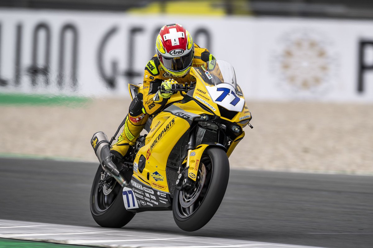 DomiAegerter77's tweet photo. 🐥🐝✊ this yellow Bike is very fast 💛 thanks @tenkateracing 
🇳🇱 
@worldsbk @ttcircuitassen #tt #assen #worldsbk #worldspp #supersport #yellow #domi77 #ad77 #aegi77 #77 #livefullgas #domifighter 

📸 @rvanmaasdijk &amp; @geebeeimages &amp; @jts_fotografie https://t.co/nqq0sV1CAf