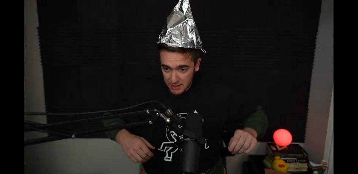MNibbler's tweet photo. #freeMatt #FYouTube @matt_kohrs @TradesTrey
Does this person look Harmful And Dangerous? https://t.co/M4XJyucEgt