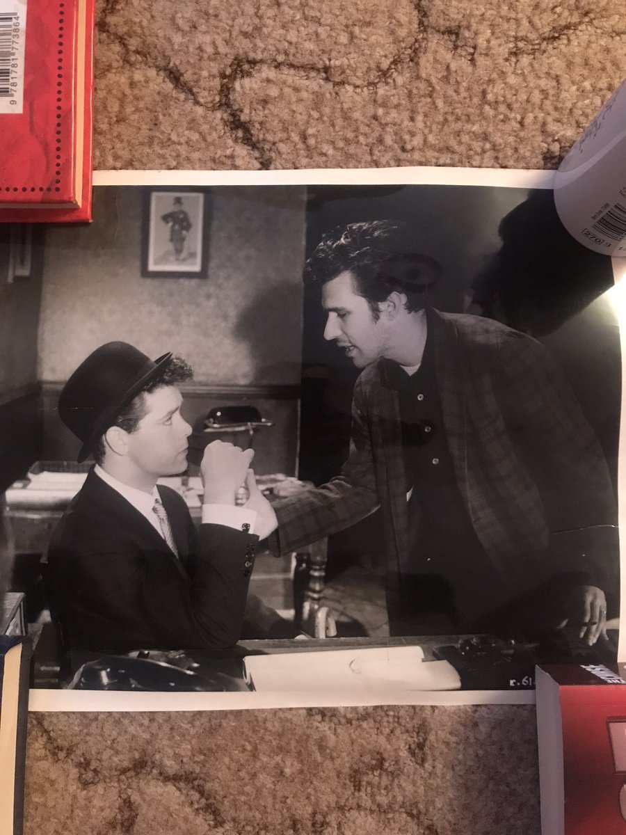 Steamouk's tweet photo. @SirCliffNews found this photo. Any information? Great picture. https://t.co/RujwQqct09