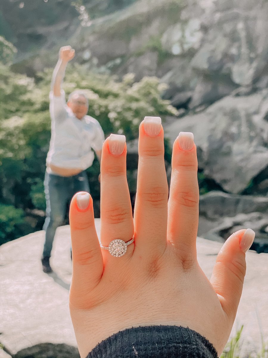 pgaidar's tweet photo. the easiest yes i’ve ever said 💍🤍 https://t.co/YVHumTCO6t
