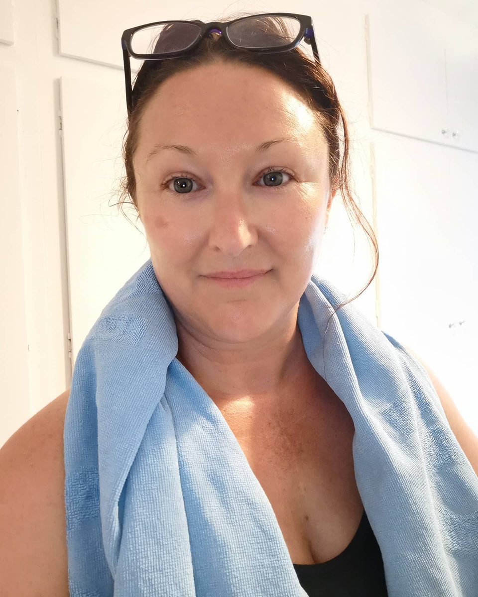 JamieSpiritPage's tweet photo. Worked hard all day sharing spirits love, worked hard working out. I look weird without my glasses ๐๐๐๐๐งโโ๏ธ๐โโ๏ธ #running #handweights #meditation #fitness #spiritmedium #readings #guidance #psychic #Insight #mindbodyandspirit #changes https://t.co/WdE4fANv7l