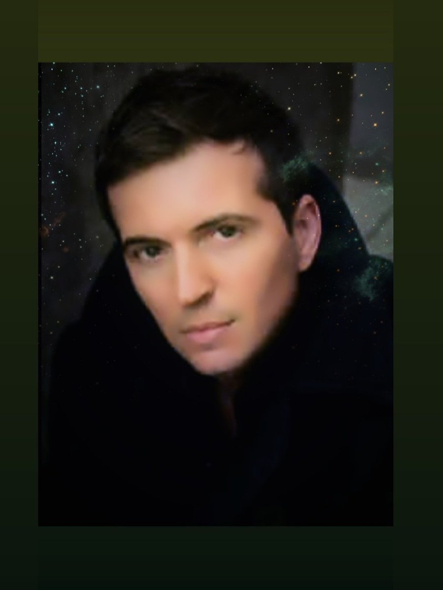 TartColette's tweet photo. #TyghRunyan ❤💚🌟 Tout simplement. #actor #theblackcastle #theblackcastletvshow @BlackCastleTV 🖤 #donsebastian #knight #chivalry #immortal #xvcentury #vampire #spanishhistory #tvseries
#thechroniclesofdonsebastian
#FabienMarchal #Versailles #versaillesseries https://t.co/e0mlkNX5ZG
