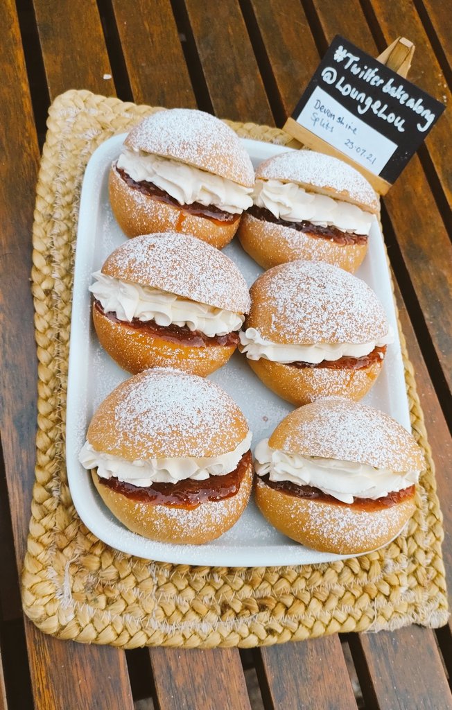 LoungeLou's tweet photo. Devonshire Splits, just eating for out tea tonight. Filled with homemade Strawberry and Rhubarb jam. Made using @PaulHollywood recipe. Lovely light fluffy bun ❤️. @thebakingnanna1 @Rob_C_Allen #devonshiresplits #regionalbakes #TwitterBakeAlong https://t.co/0dJqXtauJL