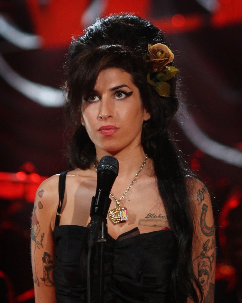 Amy on sale winehouse necklace