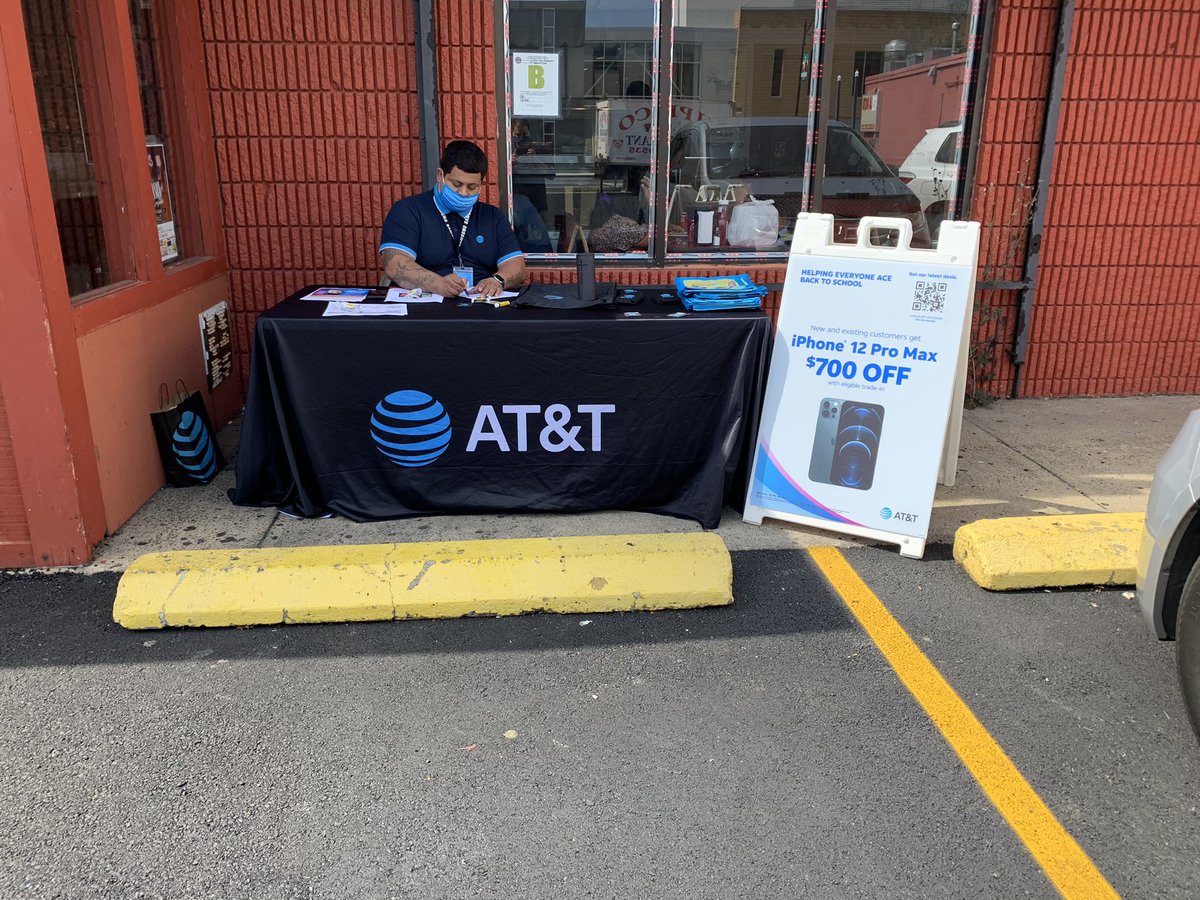 Franklin with 5 leads coming from his table day at Tipico restaurant in Lynn MA <a href="/keroninc/">Keron Incarnato</a> <a href="/CarolWalsh01/">Carol Walsh</a> @SeanParkinson82 #switchovereveryday